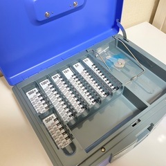 【未使用良品！】カール事務機   キャッシュボックス ミニレジの画像