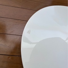 丸テーブルの画像