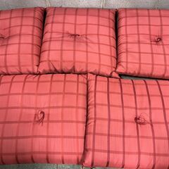 高級 御座布団 5枚セット 朱色 幅52cm×奥行55cm×高さ10cmの画像