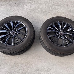 225/65R17 スタッドレス 4本セット ヨコハマタイヤ レオニスvx ウェッズの画像