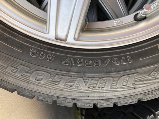 15インチ、スタッドレス、PCD100.4穴アルミホイール