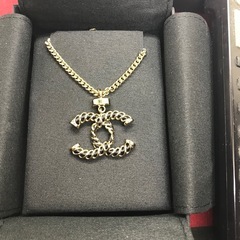 正規品 ヴィンテージ CoCoシャネル レザーチェーンネックレス ゴールド 近年モデルの画像