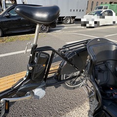 中古20㌅Panasonic電動アシスト自転車　8.9Ah3点灯　大阪　085の画像