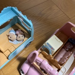 車・その他細かなパーツなど(シルバニアファミリー)の画像