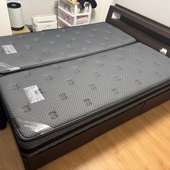 クイーンサイズベッドフレームの中古が安い！激安で譲ります・無料で 