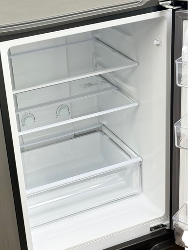 ◯美品 2024年製 アクア AQUA 200L 2ドア 冷凍冷蔵庫 ウッドブラック 木目調 コンパクト大容量 AQR-20E3(K) 中古品■ジモティ姫路