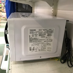 ジャングルジャングル貝塚店　電子レンジ　東芝　白　ホワイト　横開き　2022年製　ダイヤル式　ヘルツフリー　50／60Hz フラット庫内　単機能レンジ　中古　貝塚市　二色浜の画像