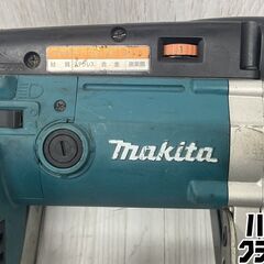 【中古】makita ﾏｷﾀ 2107F ﾎﾟｰﾀﾌﾞﾙﾊﾞﾝﾄﾞｿｰ 100V 7.5A 50/60Hz 710W (ｶﾊﾞｰ部分のﾌｯｸが片方緩い・刃回転時にｶﾗｶﾗ音有)【ハンズクラフト沖縄豊見城店】の画像