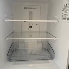 【シャープ　冷蔵庫　2022年製】の画像