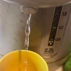 電気ポットの画像