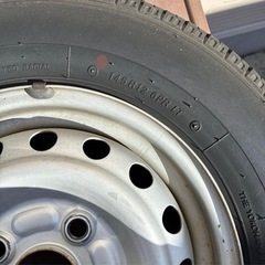 軽トラタイヤ鉄ホイール　12インチ スチールホイール タイヤセットの画像