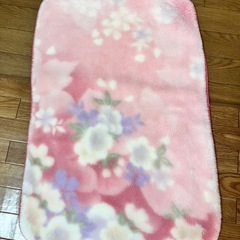 2枚合わせ ひざ掛け ブランケット 70cm x 47cmの画像