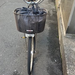 自転車 電動アシスト自転車の画像
