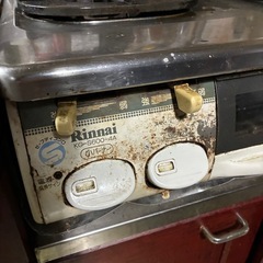 今すぐ来てくれる方大歓迎！リンナイ 3口 ガスコンロの画像