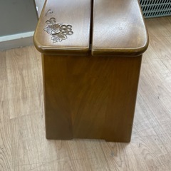 ☆ドリーム荒牧店☆ジモティー割引有☆【クリーニング済み】木製踏み台/現状販売の画像