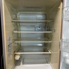 【410L】東芝　冷蔵庫　2017年製　中に黄ばみあり　格安の画像