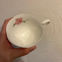 ティーカップ　3つの画像