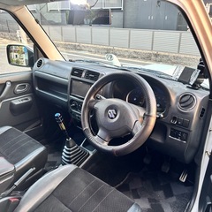 ジムニー　jb23 MT車の画像