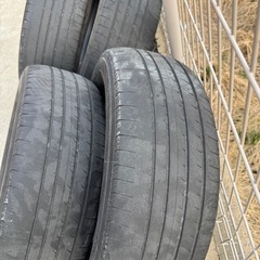 タイヤの画像