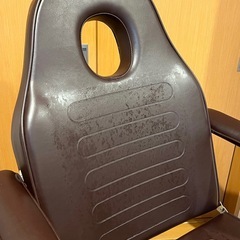 エステベッド　マッサージベッド　ブラウンの画像