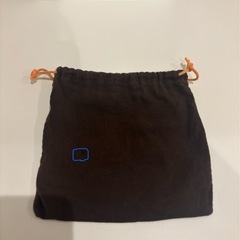 トッズ　ロゴ入りポーチの画像