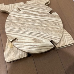 サリュ　キッズチェアの画像