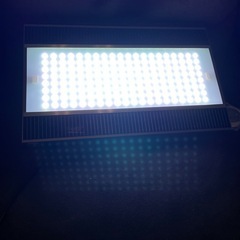 ADAアクアリウム用ライトの画像