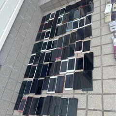 Apple iphone 携帯電話 ガラケー 133台 まとめジャンク品 現状品の画像
