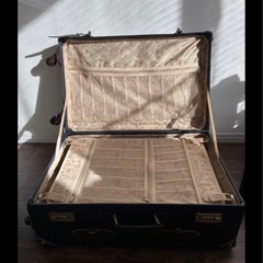 スーツケース　ネイビーの画像