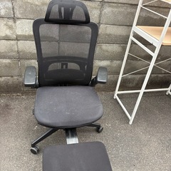 オフィスチェア ブラックの画像