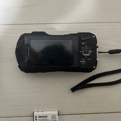 デジカメ　RICOH WG-50