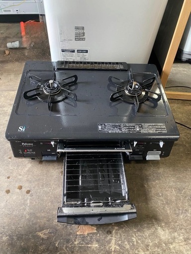 洗濯機、冷蔵庫、電子レンジ、ガスコンロ