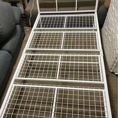 シングルベッド(マットレス付き)の画像