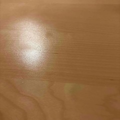 IKEAのバーチ（白樺）材のワゴンテーブルの画像