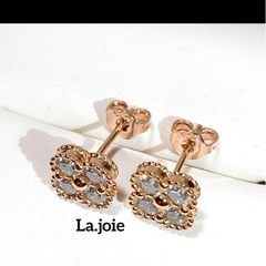 モアサナイト　ピアスの画像