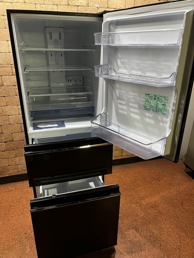 三菱 3ドア冷凍冷蔵庫 330L 木目調 2017年製 動作OK 製氷機OK　 三菱 3ドア冷凍冷蔵庫 330L 木目調 2017年製 動作OK 製氷機OK