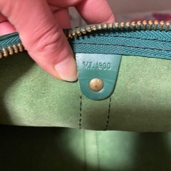 ルイヴィトン ヴィンテージ Louis Vuitton ボストンバッグ エピ グリーン 旅行バッグの画像