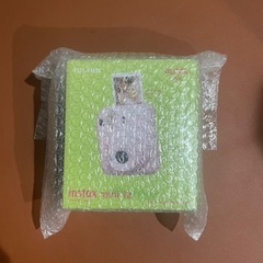 新品 チェキ instax mini 12 チェリーブロッサムの画像