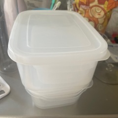 タッパーの画像