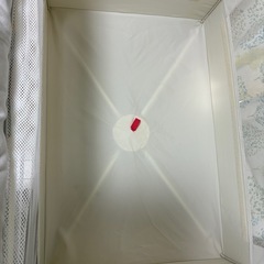 アップリカ「ココネルエアープラス」折りたたみベビーベッドの画像