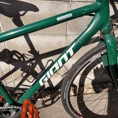 GIANT ESCAPEクロスバイクの画像