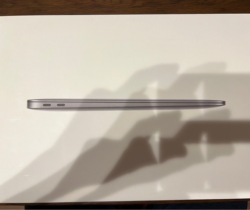【成約済み
】MacBook Air M1 13インチ 8GB / 256GB SSD