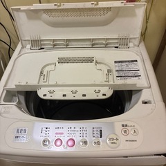 【無料】東芝洗濯機 5kg・動作確認済（蓋等に破損あり・引き取り限定）の画像