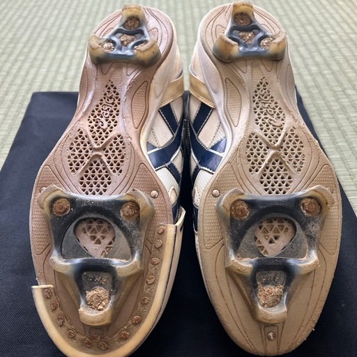 ASICSスパイク　希少樹脂金具　ソフトボール　27cm