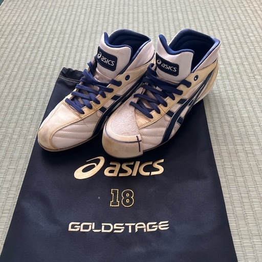 ASICSスパイク　希少樹脂金具　ソフトボール　27cm