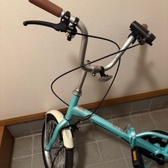 折りたたみ式　自転車　16インチの画像