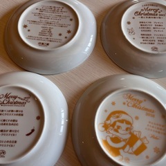 不二家　クリスマスのお皿　ペコちゃんの画像