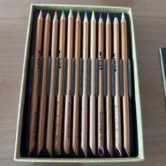 Karisma Colour Pencils 12色の画像