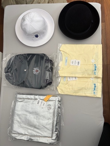 未使用新品　東京都市大学二子幼稚園　園帽子&園服