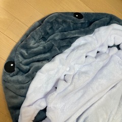 サメ着ぐるみ　子供、レディース向け？の画像